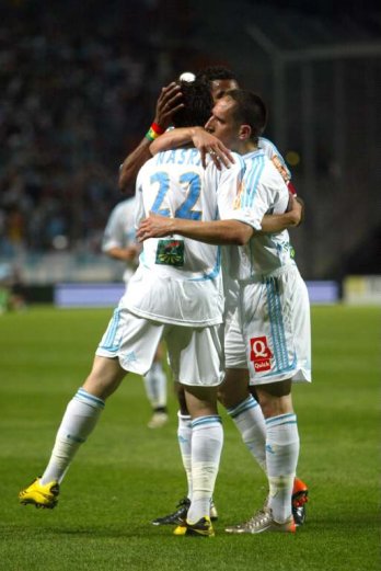 l'om une ékipe souder